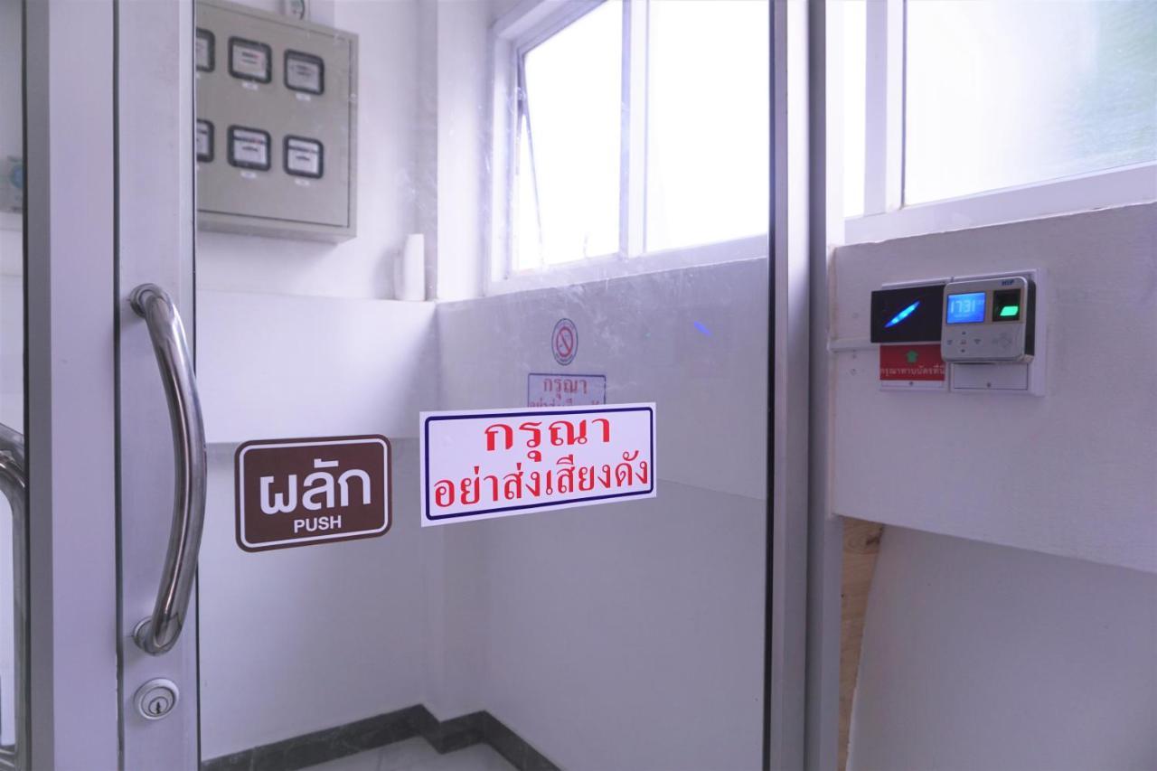 Aparthotel Racha Caftel - 7 House - รชาคาฟเทล Čiang Mai Exteriér fotografie