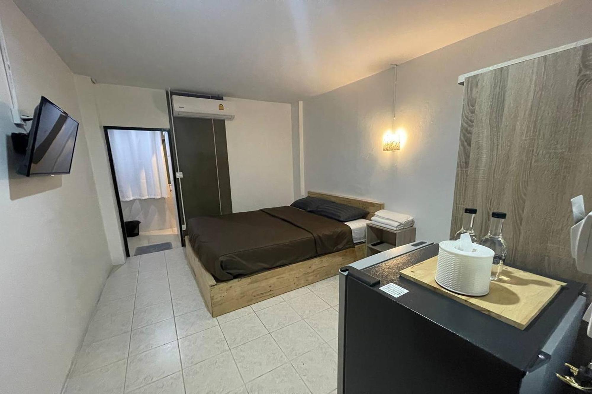 Aparthotel Racha Caftel - 7 House - รชาคาฟเทล Čiang Mai Exteriér fotografie