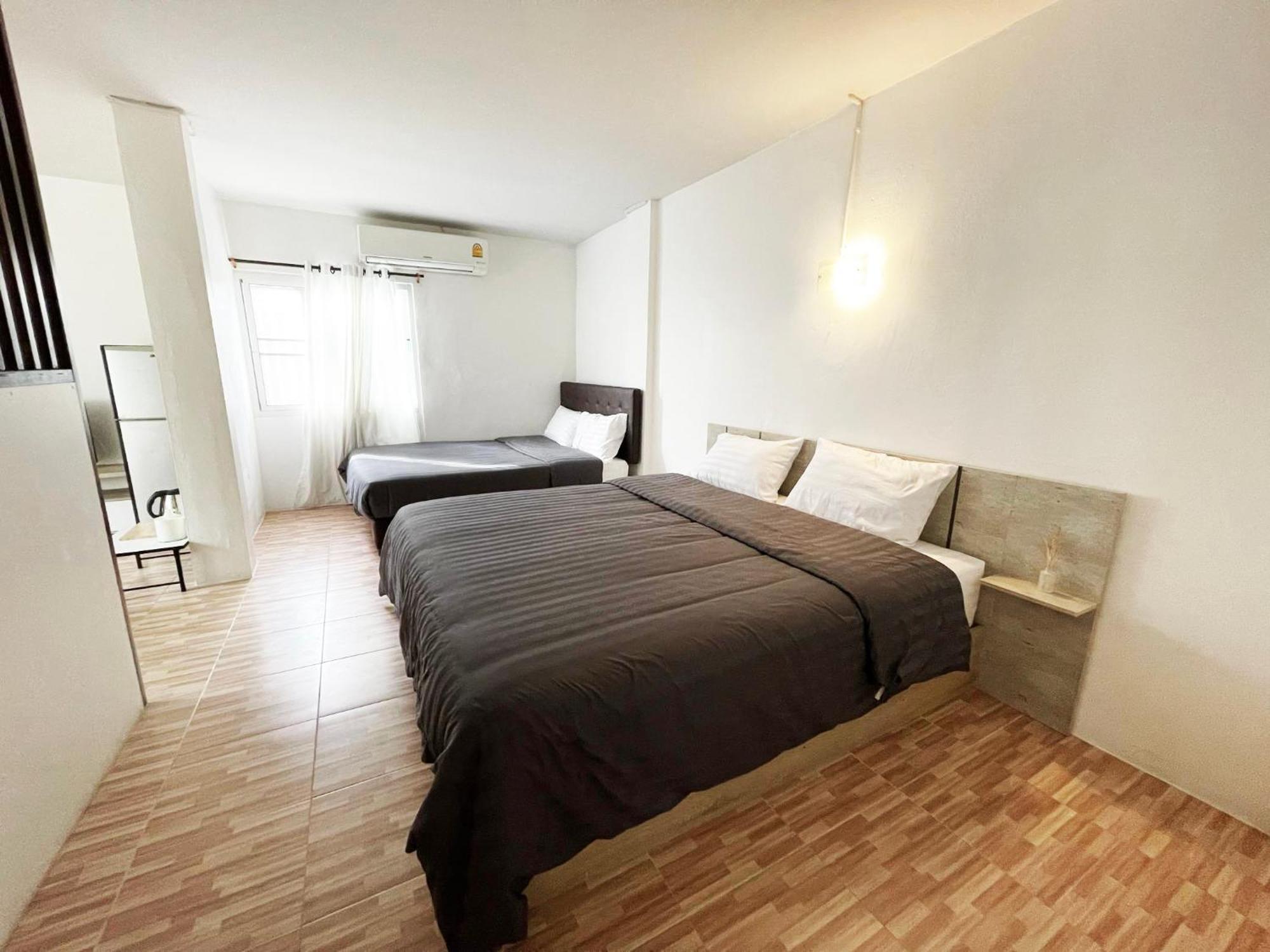 Aparthotel Racha Caftel - 7 House - รชาคาฟเทล Čiang Mai Exteriér fotografie