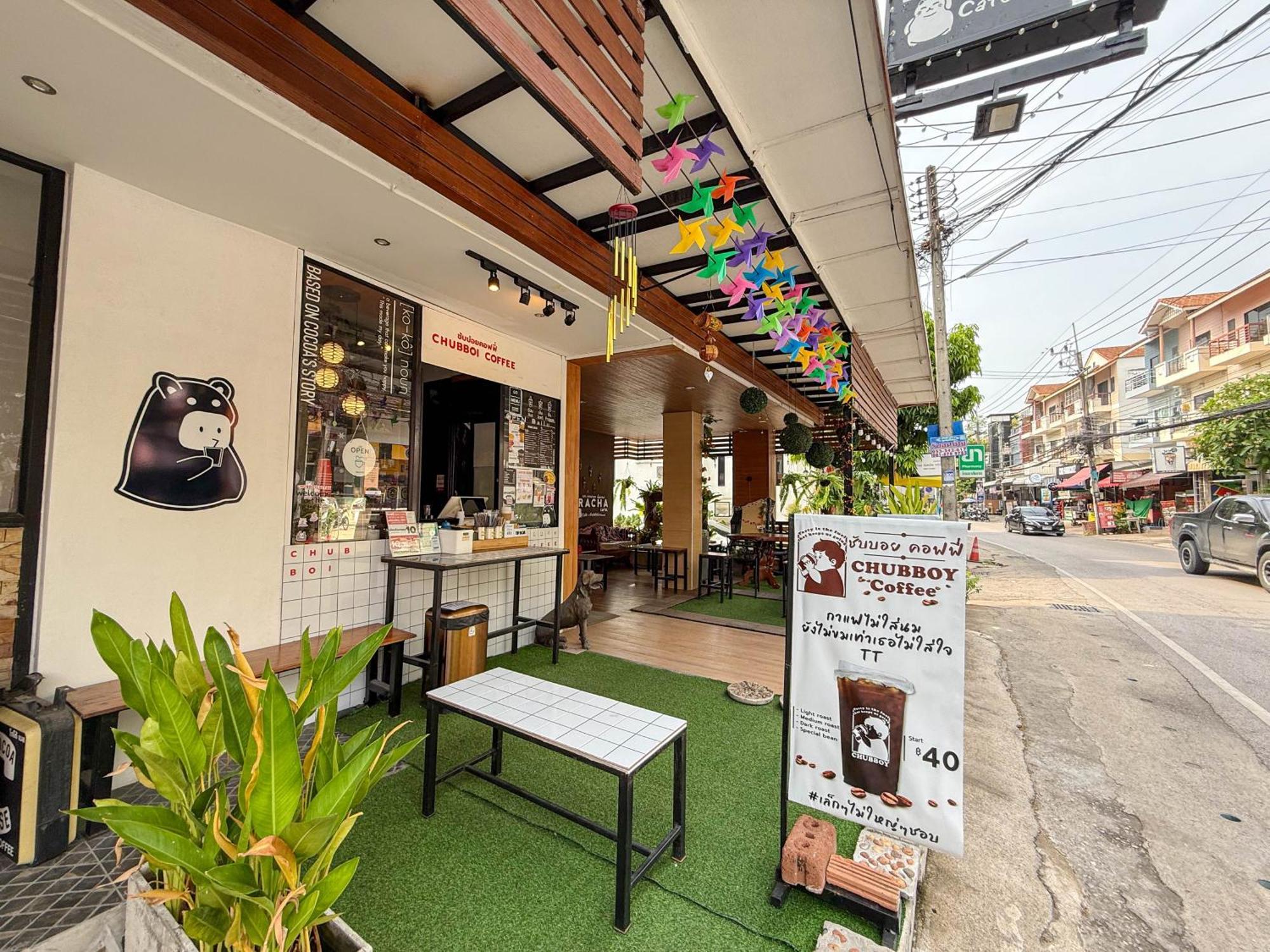 Aparthotel Racha Caftel - 7 House - รชาคาฟเทล Čiang Mai Exteriér fotografie