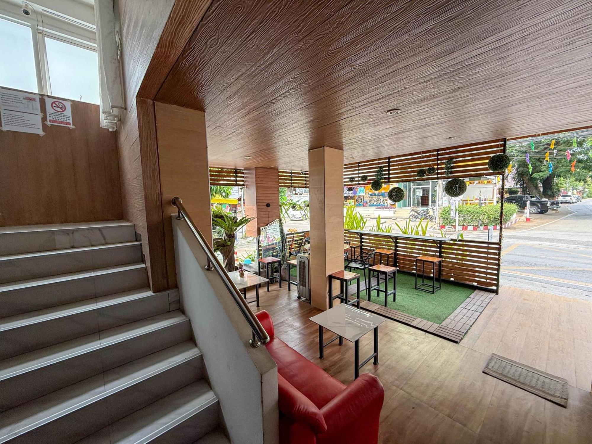 Aparthotel Racha Caftel - 7 House - รชาคาฟเทล Čiang Mai Exteriér fotografie