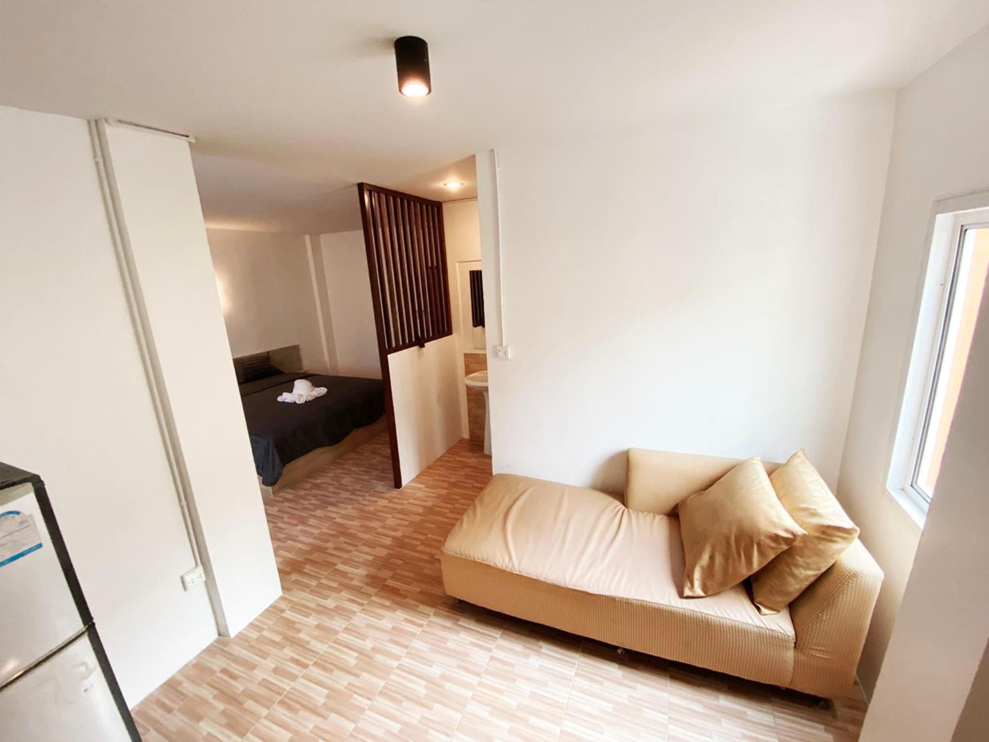 Aparthotel Racha Caftel - 7 House - รชาคาฟเทล Čiang Mai Exteriér fotografie