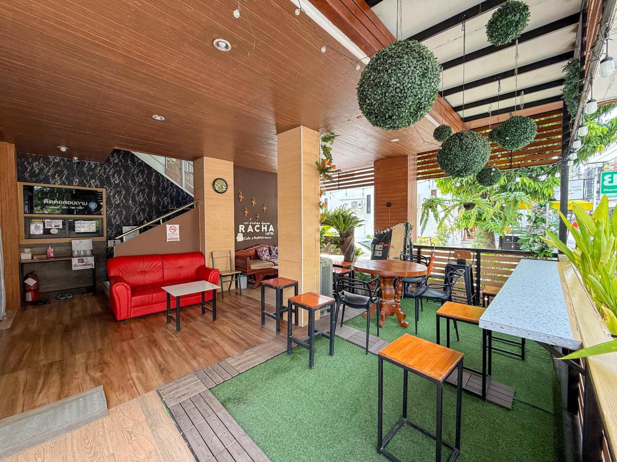 Aparthotel Racha Caftel - 7 House - รชาคาฟเทล Čiang Mai Exteriér fotografie