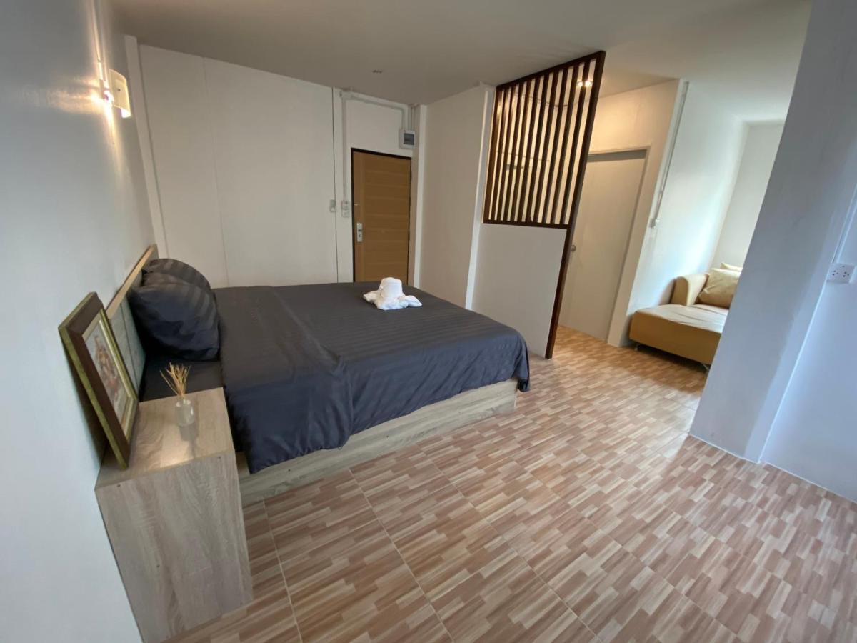 Aparthotel Racha Caftel - 7 House - รชาคาฟเทล Čiang Mai Exteriér fotografie