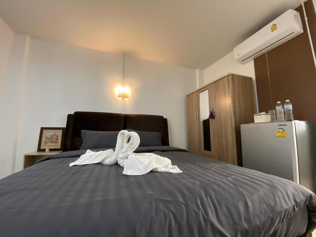 Aparthotel Racha Caftel - 7 House - รชาคาฟเทล Čiang Mai Exteriér fotografie