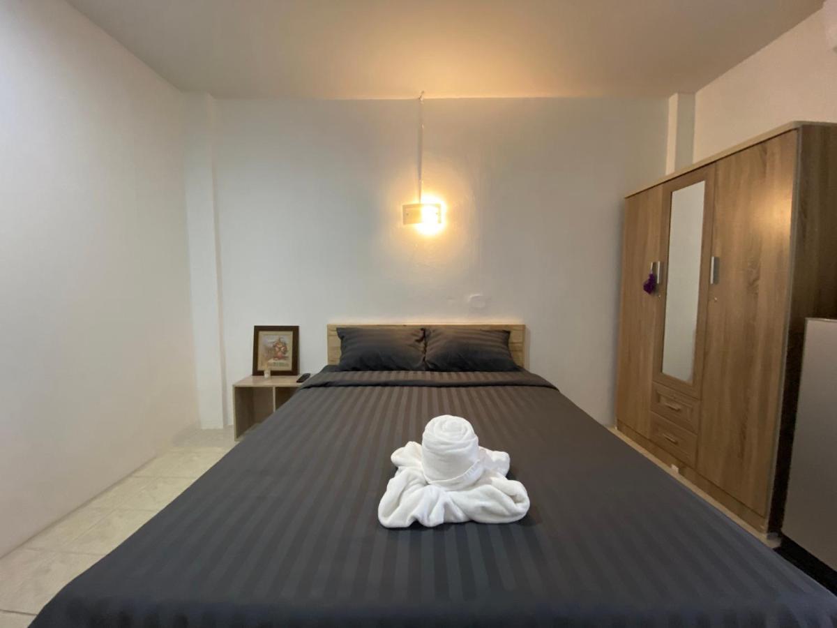 Aparthotel Racha Caftel - 7 House - รชาคาฟเทล Čiang Mai Exteriér fotografie