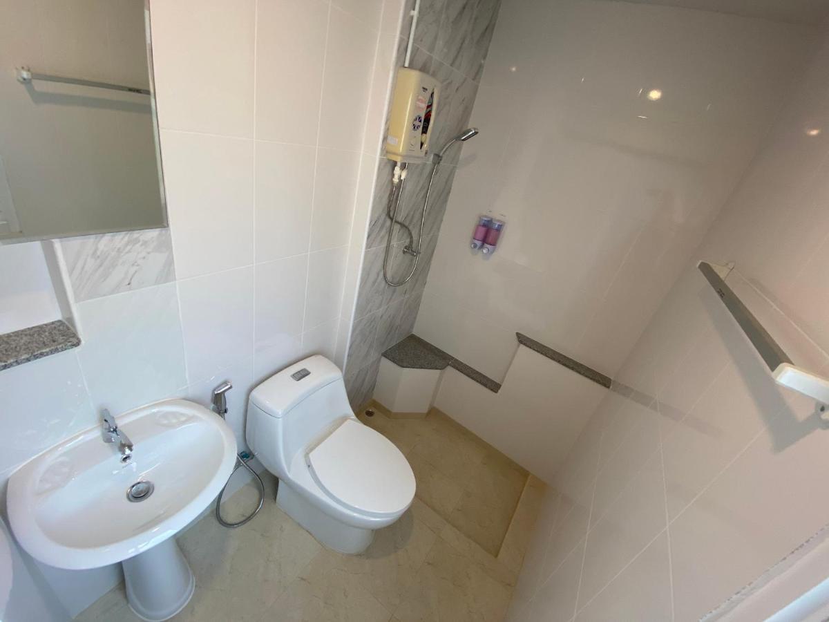 Aparthotel Racha Caftel - 7 House - รชาคาฟเทล Čiang Mai Exteriér fotografie
