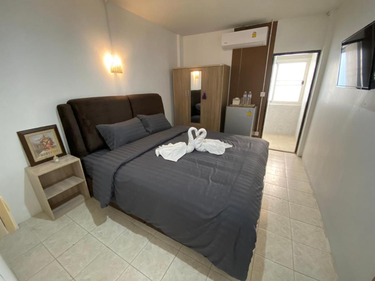 Aparthotel Racha Caftel - 7 House - รชาคาฟเทล Čiang Mai Exteriér fotografie